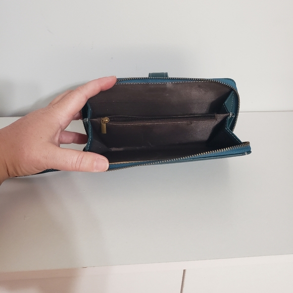 Teal wallet - Picture 6 of 12